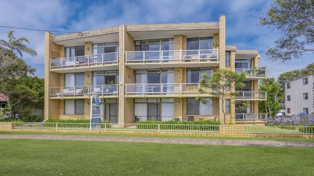 7 Flynn's Beach Apartment, Port Macquarie (updated prices 2024)
