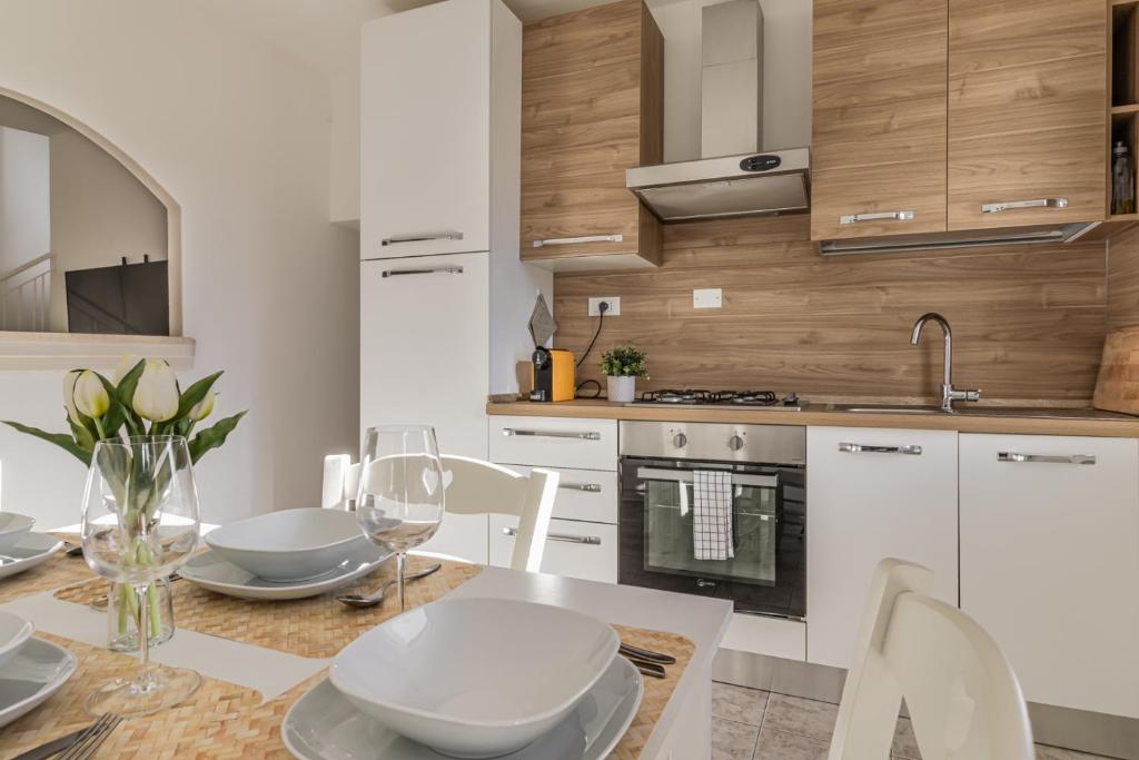 A kitchen or kitchenette at 45 minutes to Venice - By Flora