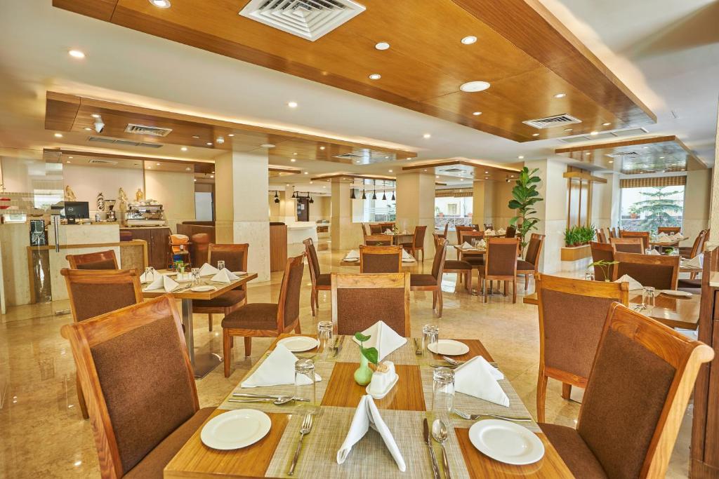 Restaurace v ubytování Hotel Crowne Imperial
