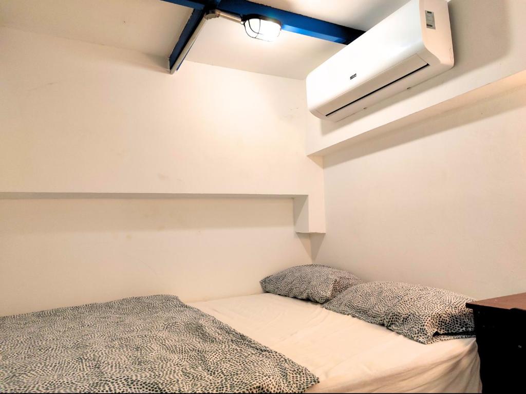 Bestow Boutique Hotel - Budget Double Room