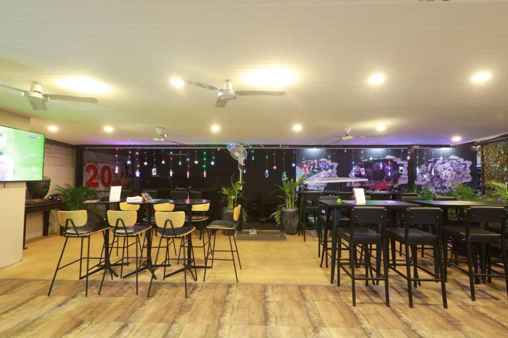 Pasadena Lodge - Resim 34