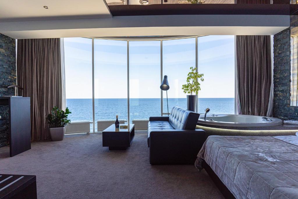 NEMO Hotel Resort & SPA - 带有海景的全景套房