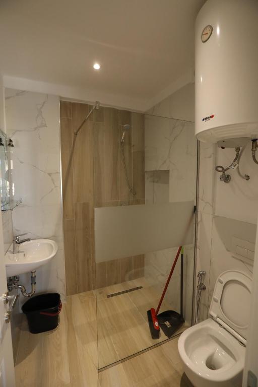 Apartamente me Qera. - Image 3