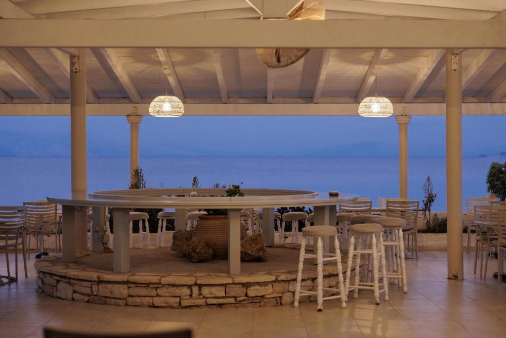 Hôtel Elea Beach  4*