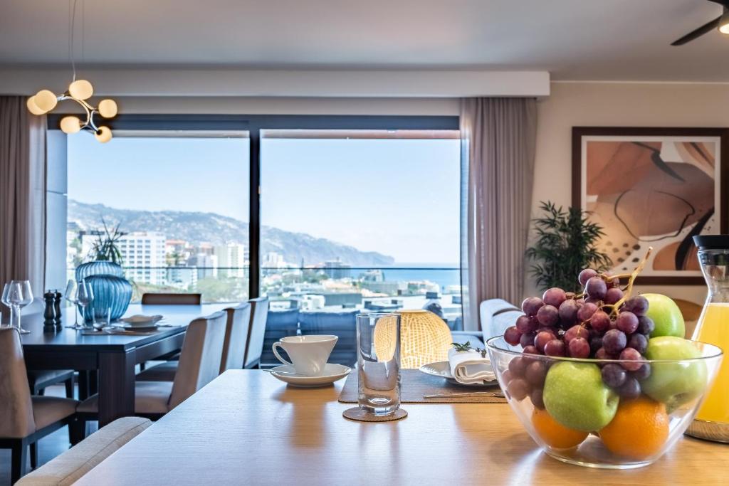Maha by KAAMAH - 2 Bedroom OceanView Designer Apartment