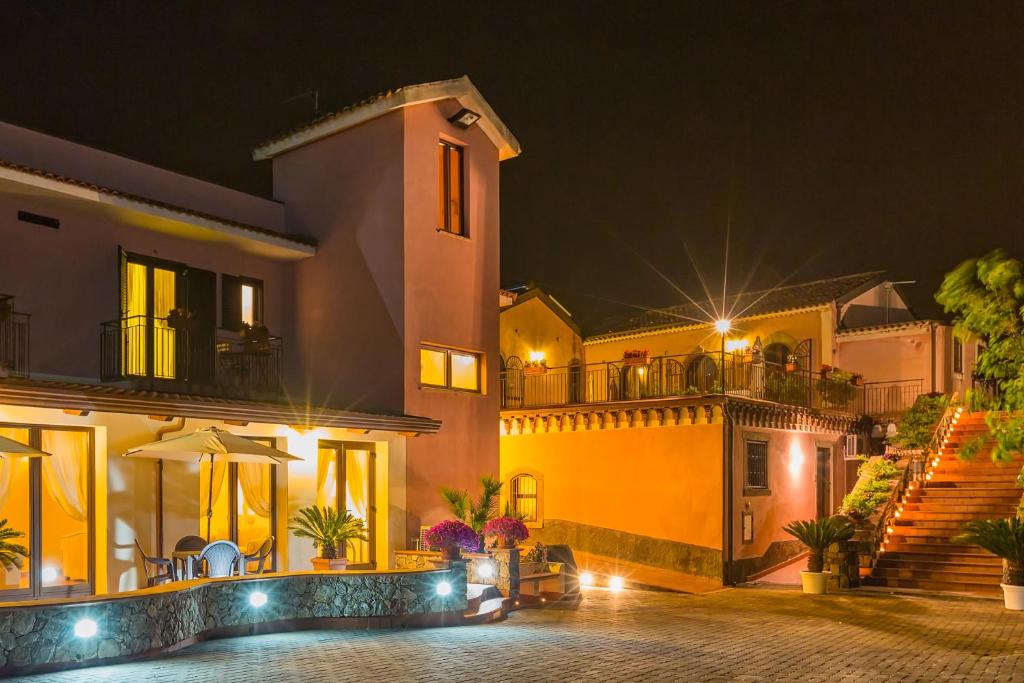 La Casa delle Monache Country Resort, Motta Camastra – Prezzi aggiornati  per il 2024