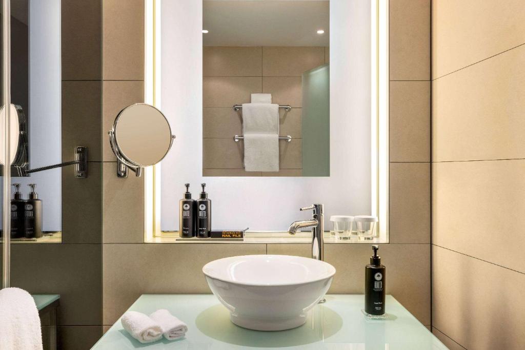 Vienna House by Wyndham Andel's Berlin - Resim 17