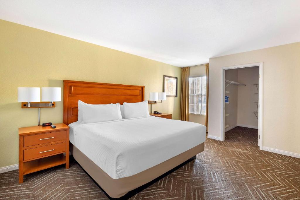 Hilton Vacation Club Desert Retreat Las Vegas - 1 Slaapkamer 1 King Suite Toegankelijk Bad