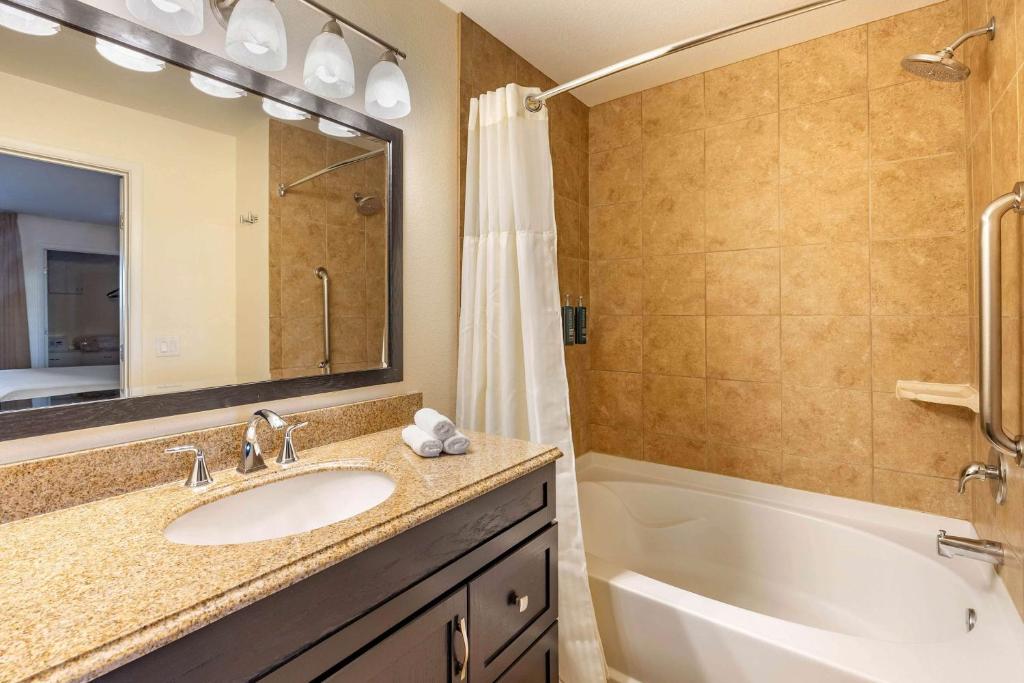 Hilton Vacation Club Desert Retreat Las Vegas photo