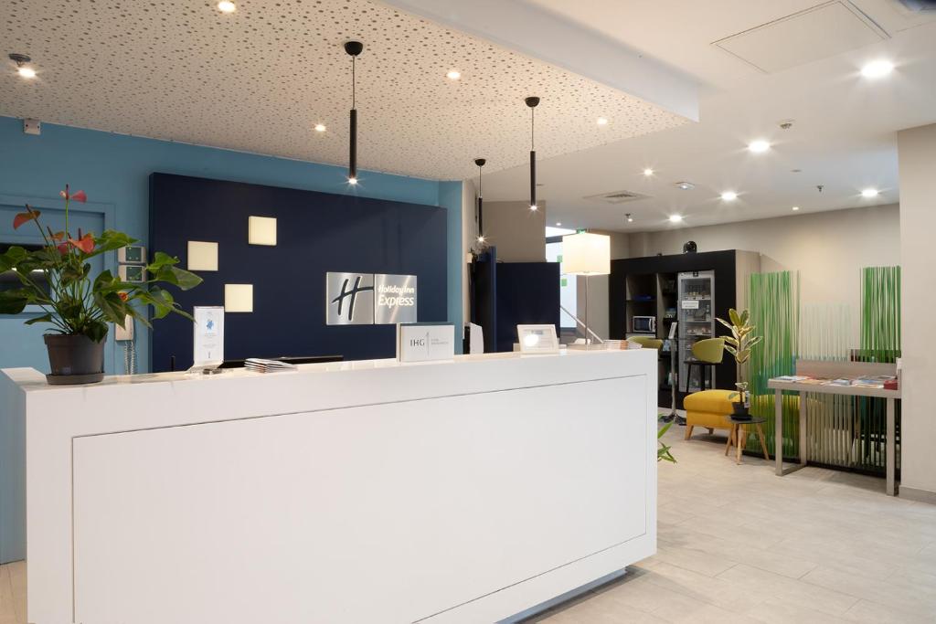 Vstupní hala nebo recepce v ubytování Holiday Inn Express Amiens by IHG