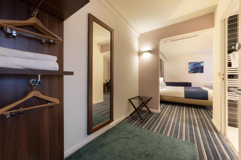 Postel nebo postele na pokoji v ubytování Holiday Inn Express Amiens by IHG