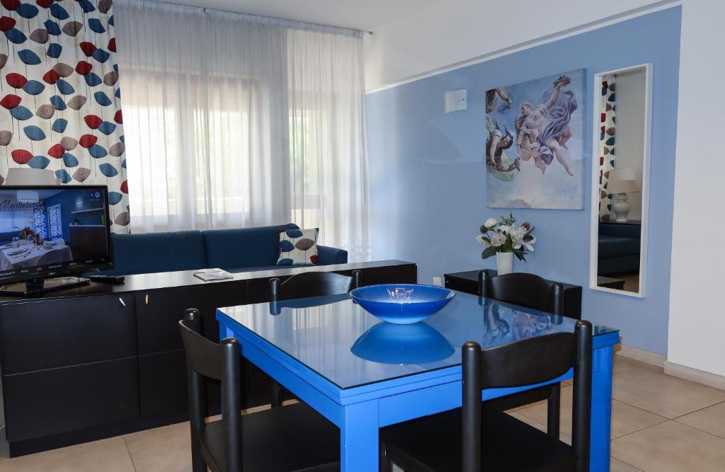 Marbela Apartments & Suites - Resim 8