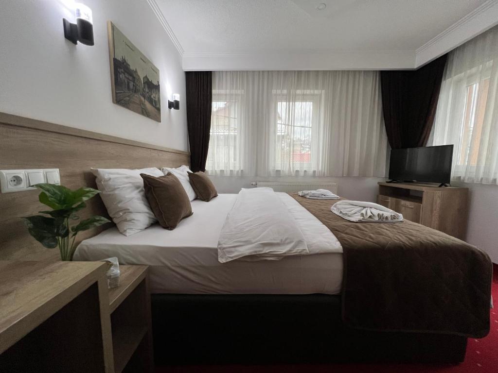 Postel nebo postele na pokoji v ubytování Hotel Nacional Free Parking