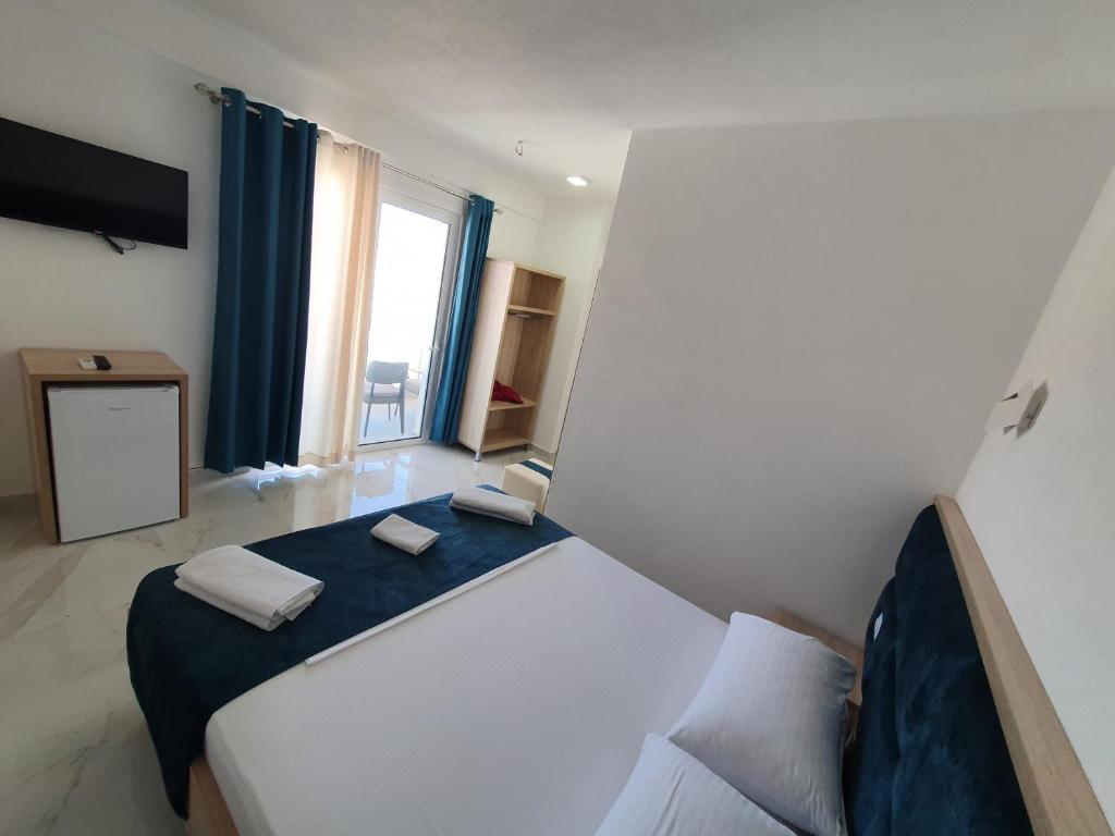 Hotel Vathi - Image 3