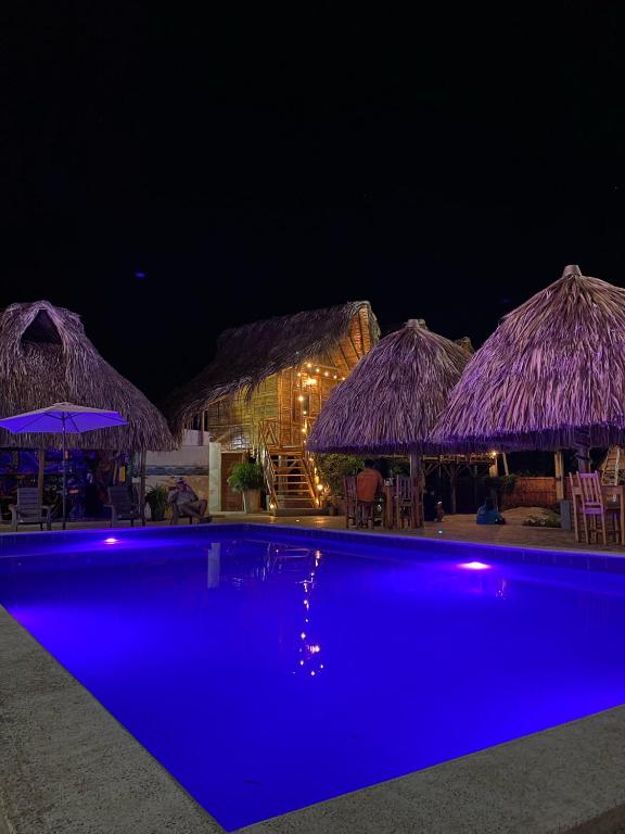 La alberca dentro o cerca de Hostal Grand Park Palomino