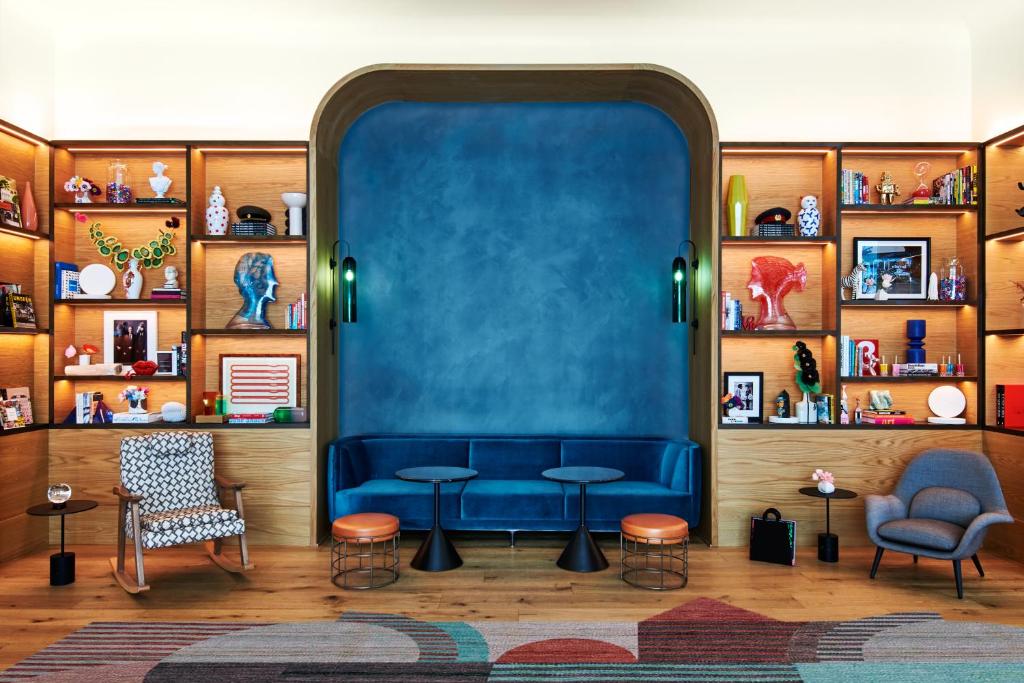 Hotel photo 12