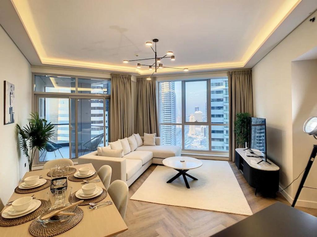 Key View Torch Tower, Dubai (updated prices 2024)