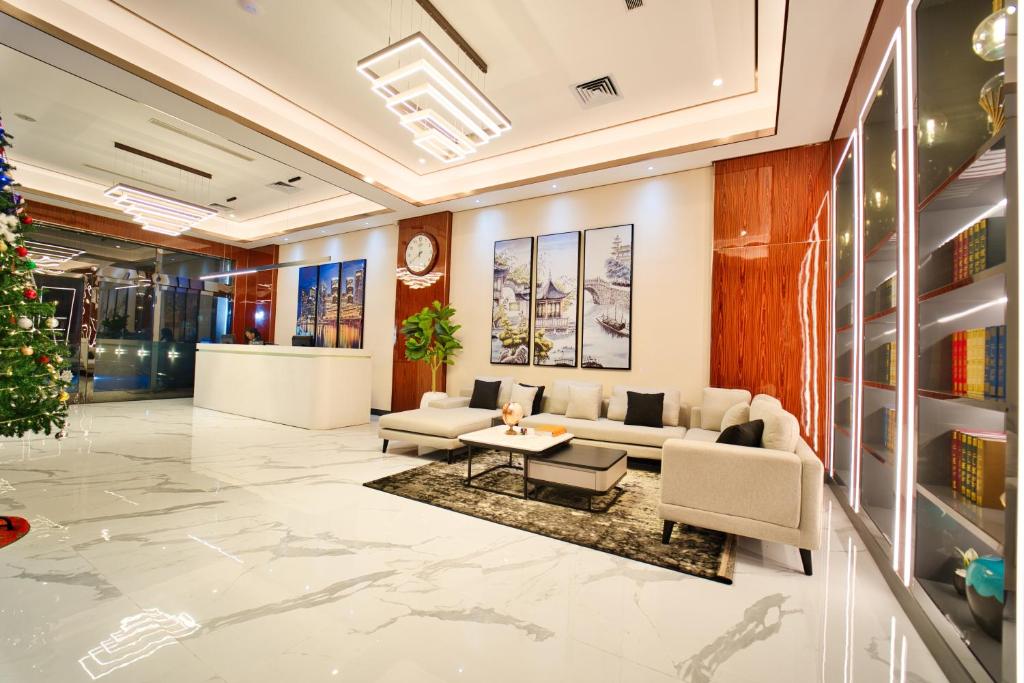 Lobbyen eller receptionen på Blu Atlantic Hotel