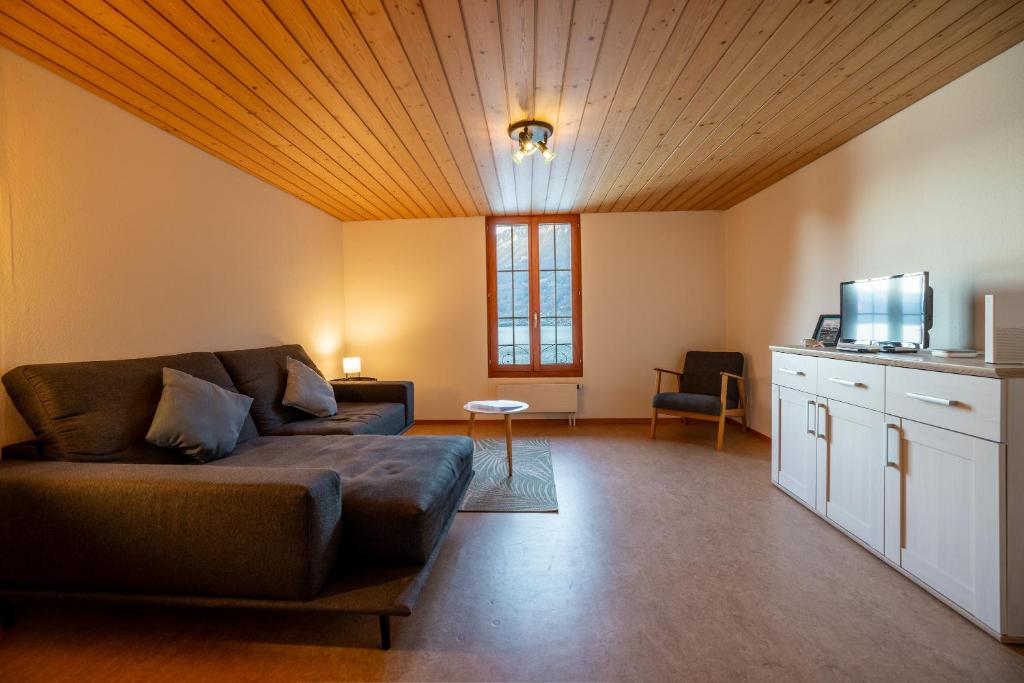 Et opholdsområde på Chalet Seehus Iseltwald