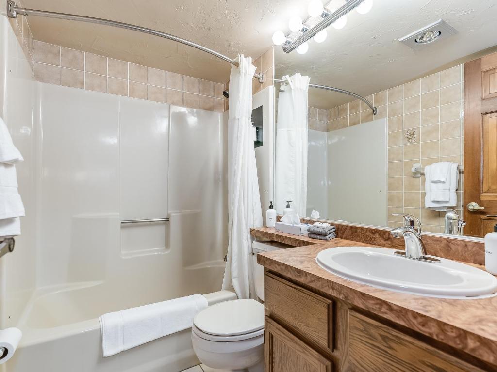 Koupelna v ubytování Hotel Vienna