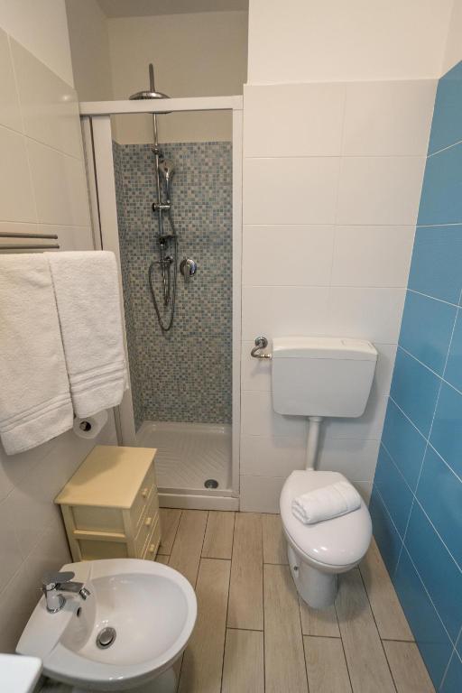 A bathroom at CapoSud - Appartamento Ancora