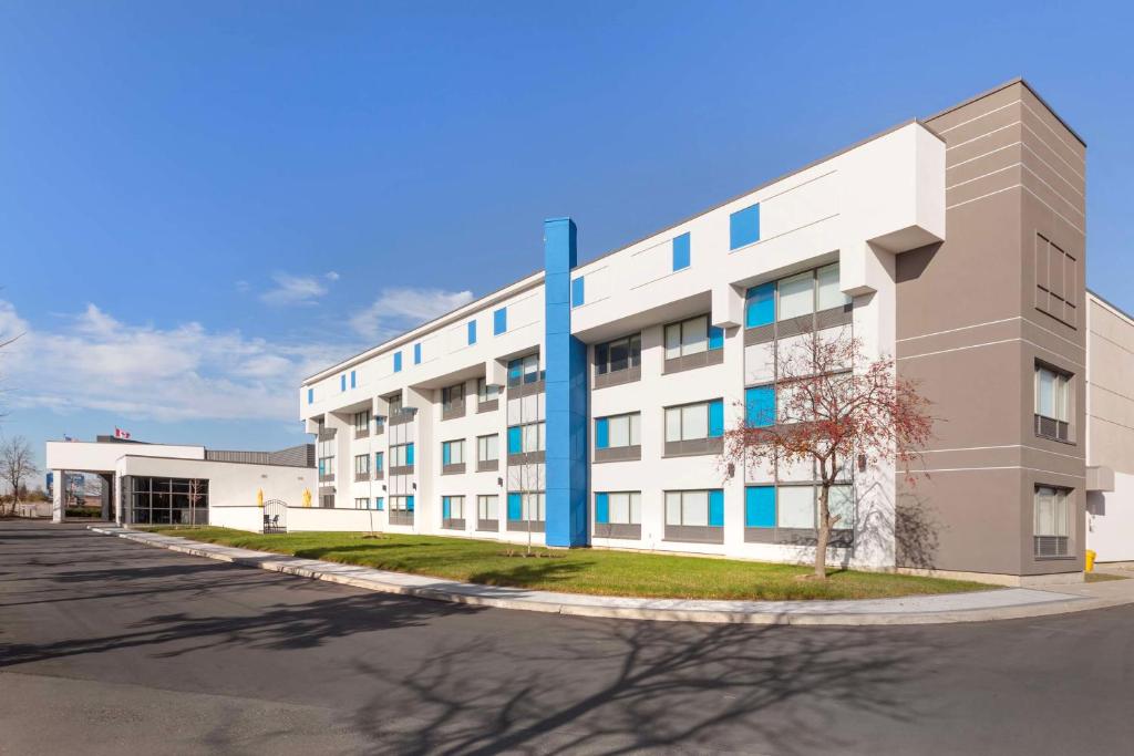 GLo Best Western Mississauga Corporate Centre - Resim 7