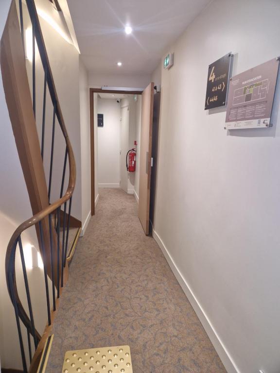 Hôtel De La Herse d'Or - Resim 22