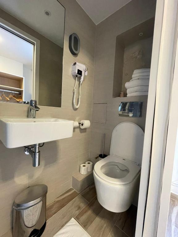 Hôtel De La Herse d'Or - Resim 28