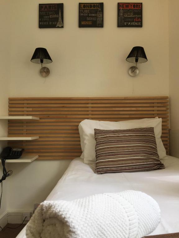 Dockside Hotel - Resim 14