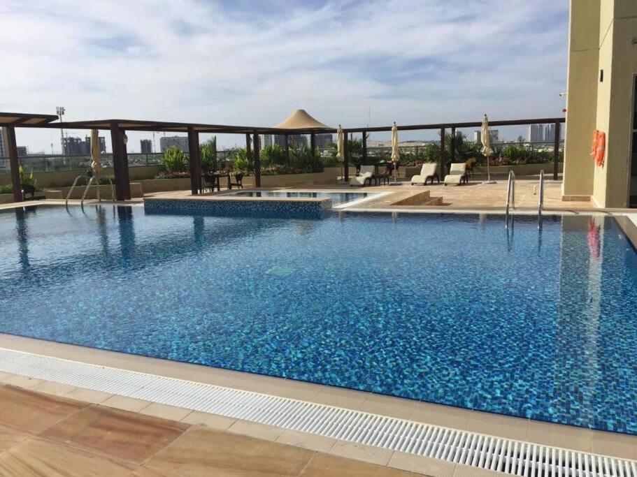 Apartment Cozy Studio Living in Al Furjan, Dubai, UAE