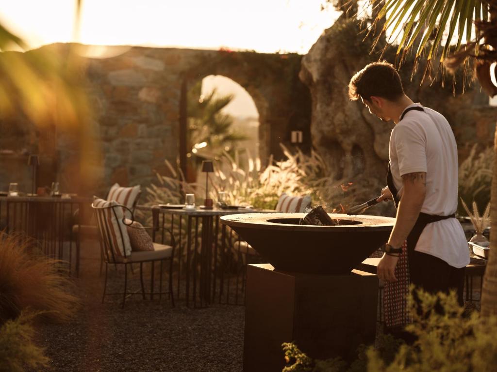 Acro Suites - A Wellbeing Resort - 5