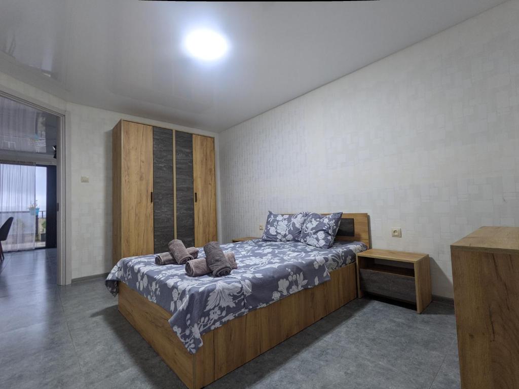 Postel nebo postele na pokoji v ubytování Tirkius House