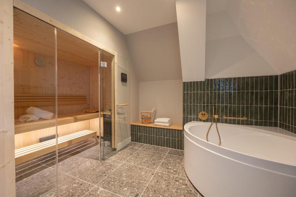 Van der Valk hotel Den Haag Wassenaar - Wellness Suite