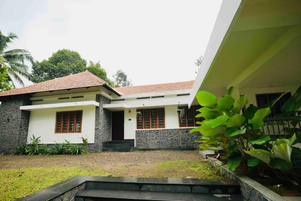 Bangunan di mana terletaknya apartmen