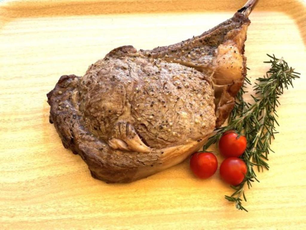Jídlo v hotelu nebo okolí