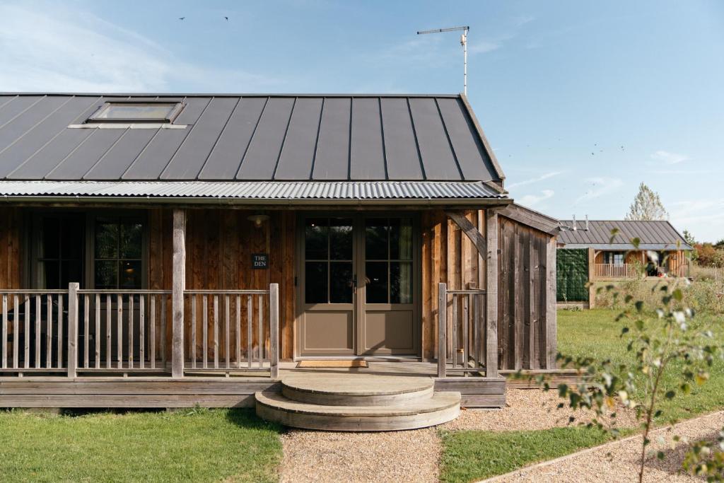 Retreat East - Holiday Home