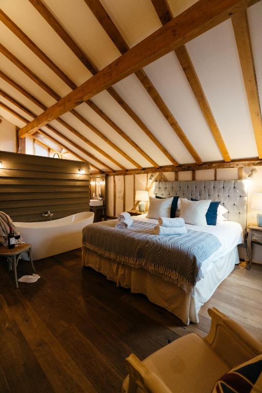 Retreat East - Two-Bedroom House