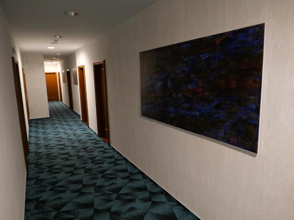 Telewizja i/lub zestaw kina domowego w obiekcie Hotel Radnice