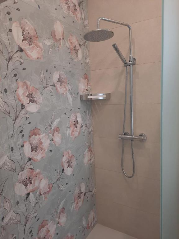 Koupelna v ubytování Azzurro Mare Aparthotel
