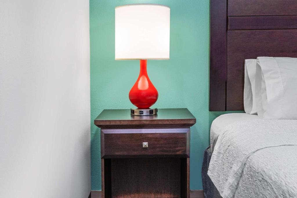 Hampton Inn Miami, Oklahoma - Chambre King Avec Lit King - Non-Fumeurs