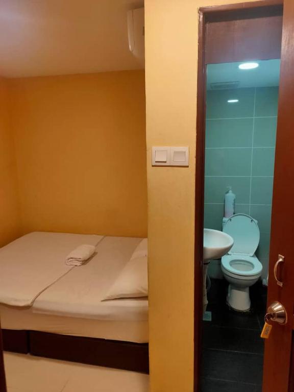Koupelna v ubytování RAS Hotel