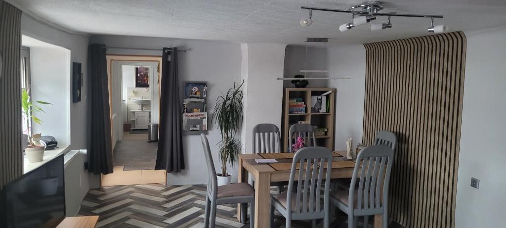 Istumisnurk majutusasutuses Ferienhaus an See