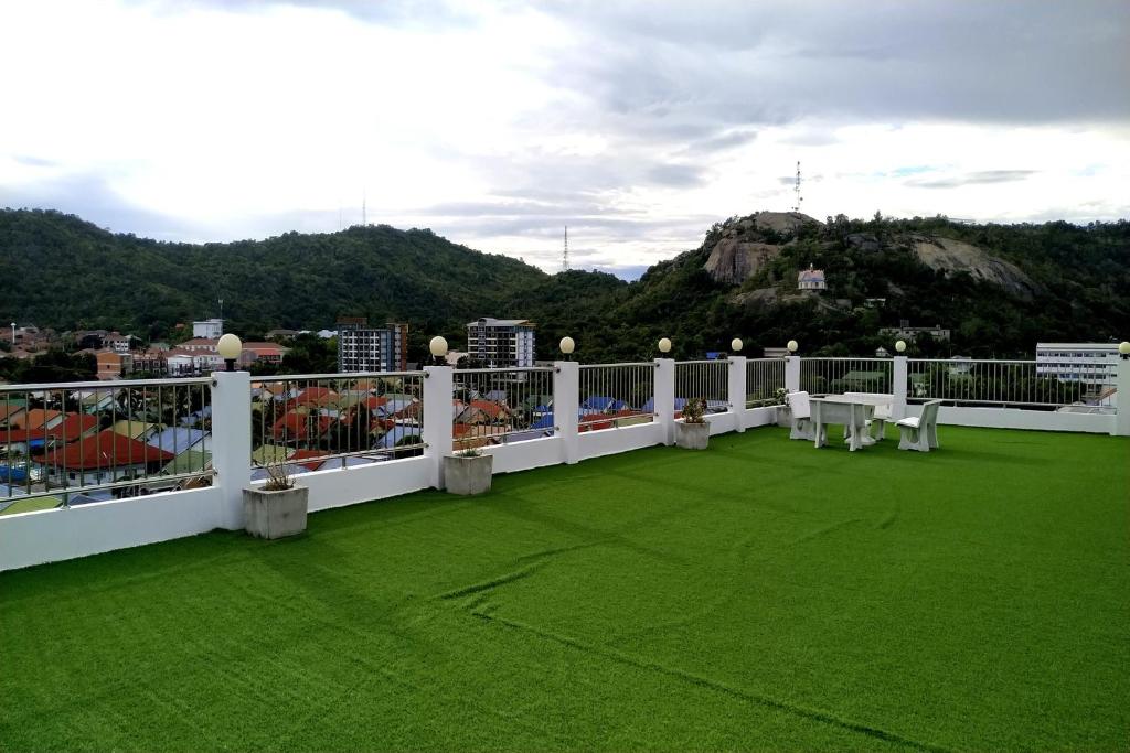 The Base Hua Hin - Resim 23