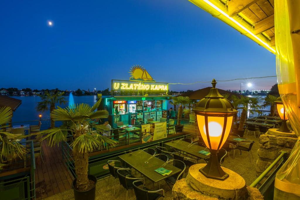 Restaurace v ubytování Hotel Sun