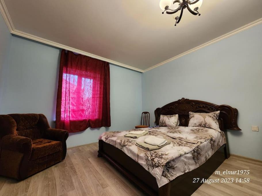 Tempat tidur dalam kamar di Michael House