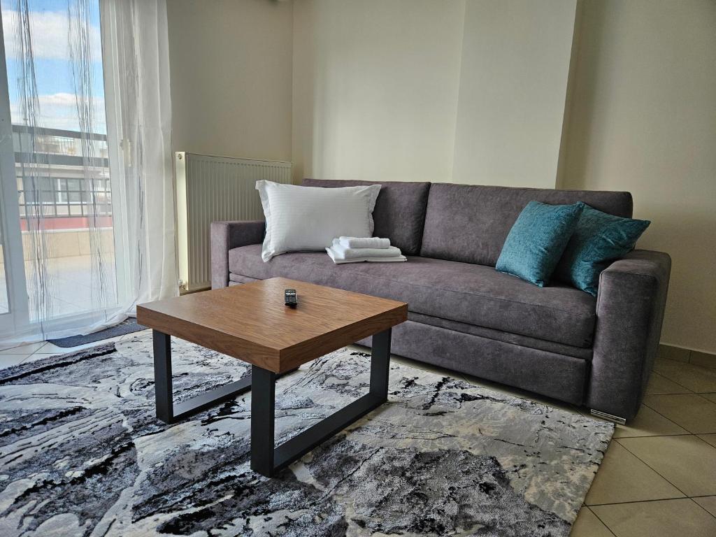 Syggrou Open View Apt - 12