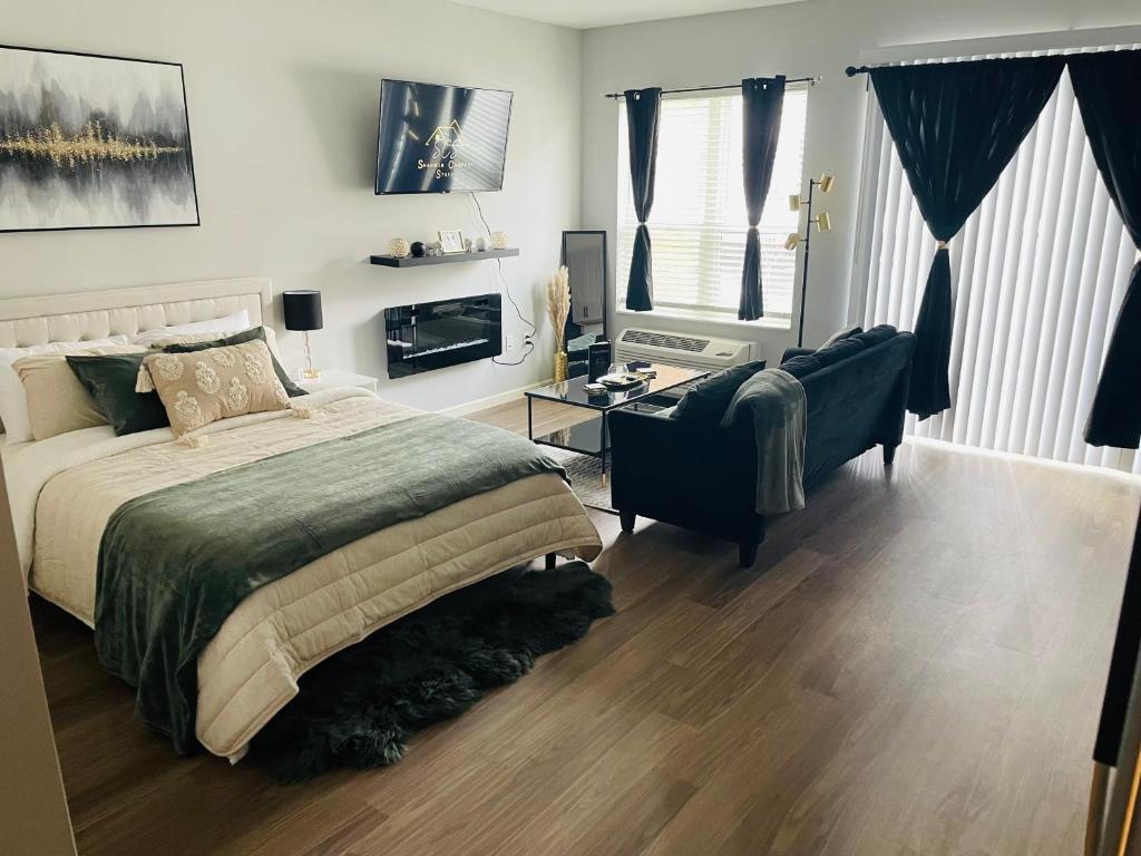 Cozy Studio Apartment With Workspace, Richfield Updated 2024 Prices