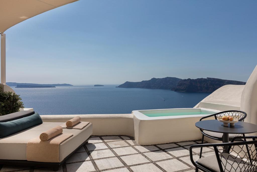 Canaves Oia Suites - Small Luxury Hotels of the World - Suite De Luna De Miel Con Piscina De Inmersión