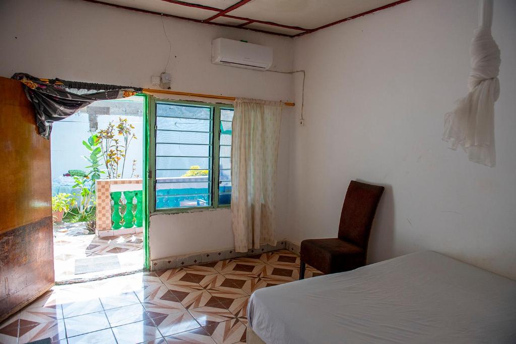 Happy Corner Lodge Janjangbureh 7