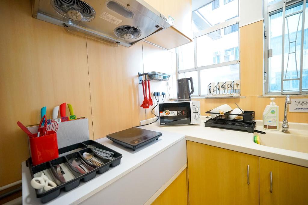 Una cocina o zona de cocina en Student Accommodation - 276 Gloucester Road